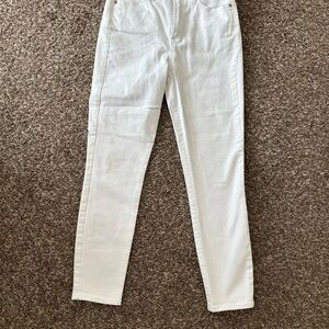 GAP Women's White Straight Leg Jeans